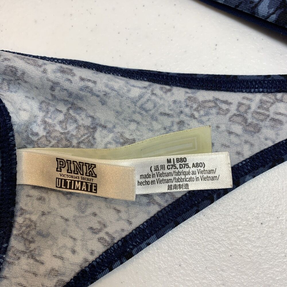 Victoria’s Secret PINK Ultimate Lightly Lined Twist Sports Bra Medium Blue Snake - Picture 3 of 7
